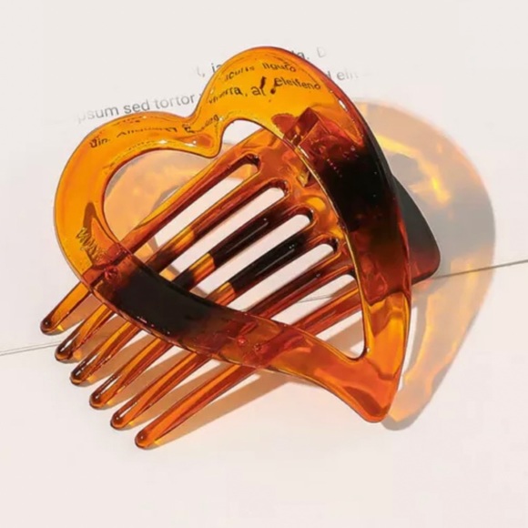 Accessories - 🆑 Super Sexy Hair Clip to Enhance your long hair looks!!!